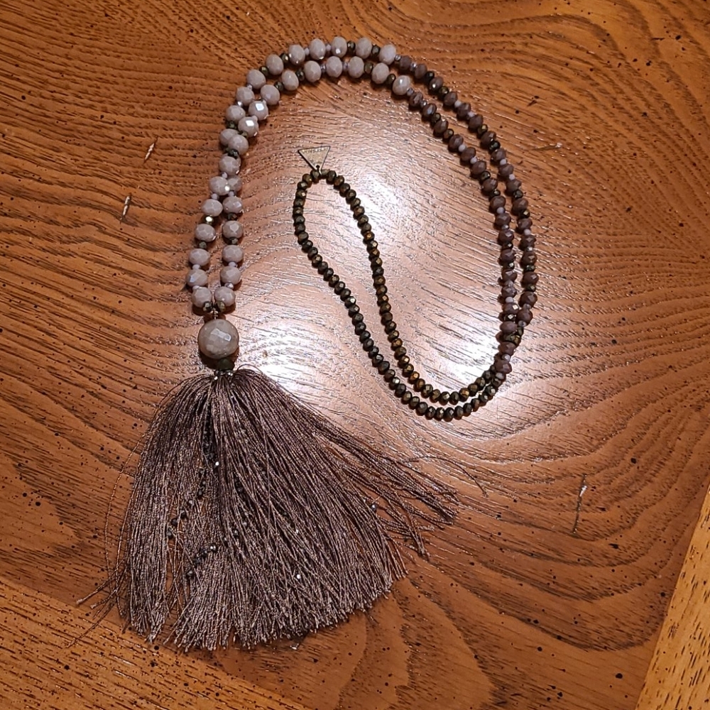 Tassel necklace